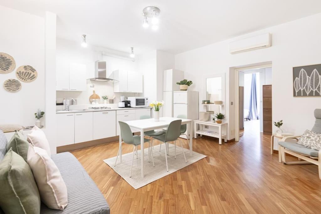 Easylife - Gem In The Heart Of The Navigli Milan