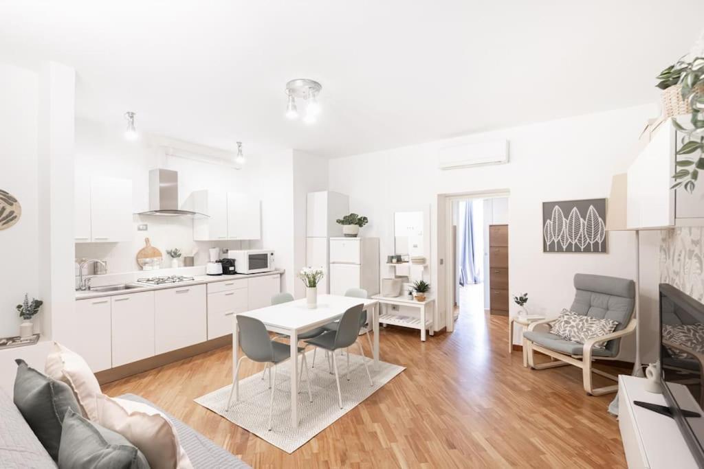 Easylife - Gem In The Heart Of The Navigli Milan